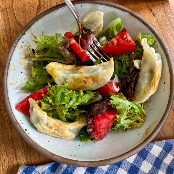 Five-Ingredient Dinner: Hetty McKinnon’s Dumpling Salad