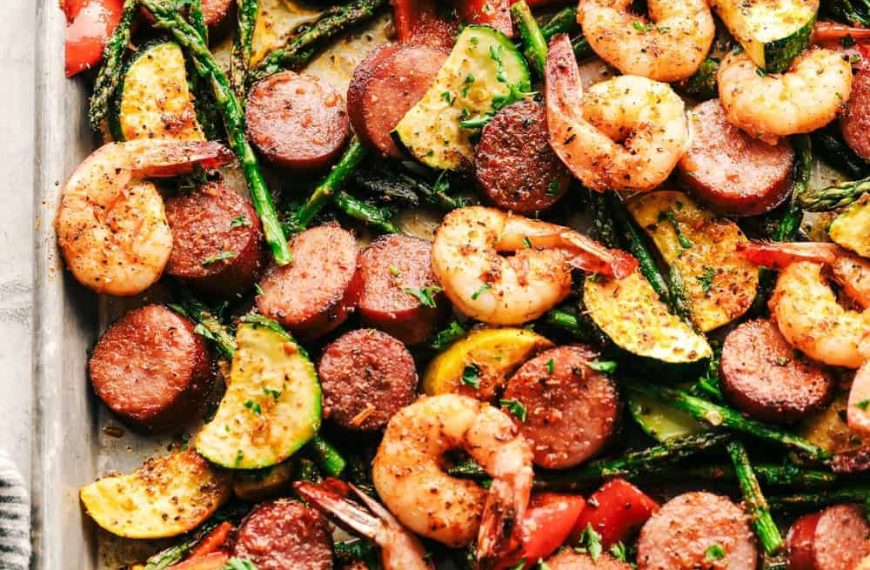 Cajun Shrimp and Sausage Vegetable Sheet Pan