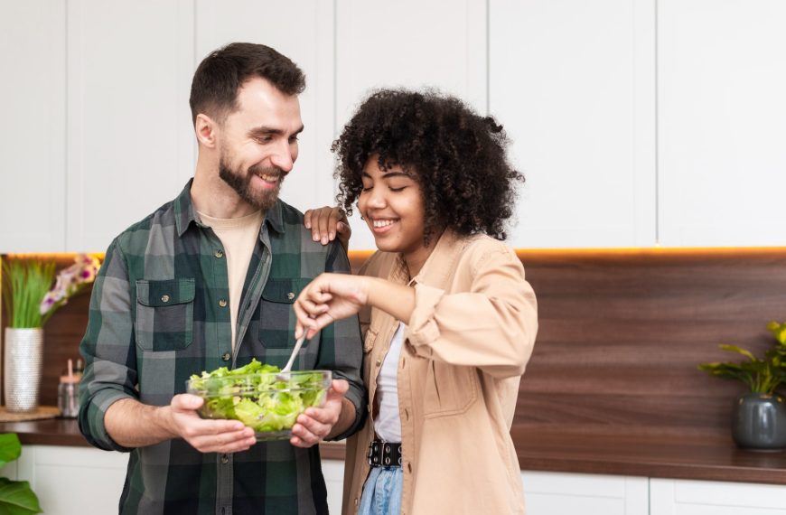 Developing a Healthier Relationship With Food