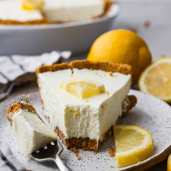 No-Bake Lemon Pie | The Recipe Critic