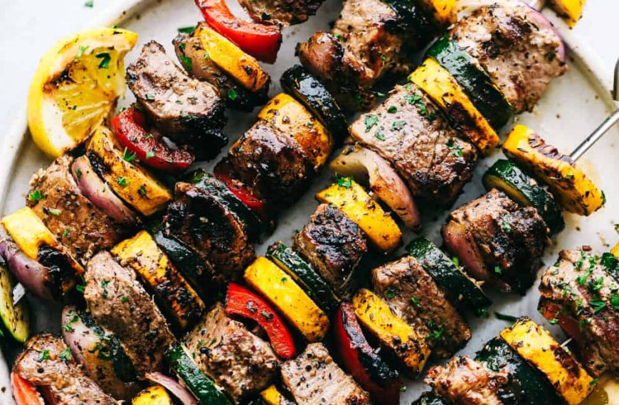 Grilled Tuscan Pork Skewers | The Recipe Critic