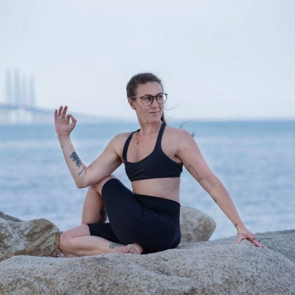 Yoga Expert Lina Lindahl On Body-mind Connection