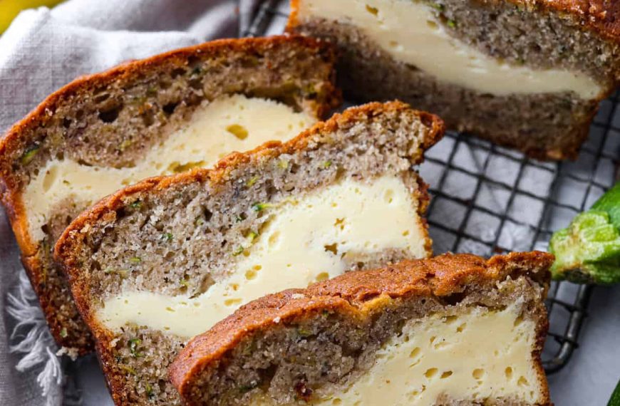 Cream Cheese Banana Zucchini Bread