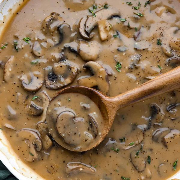 The BEST Mushroom Gravy | The Recipe Critic