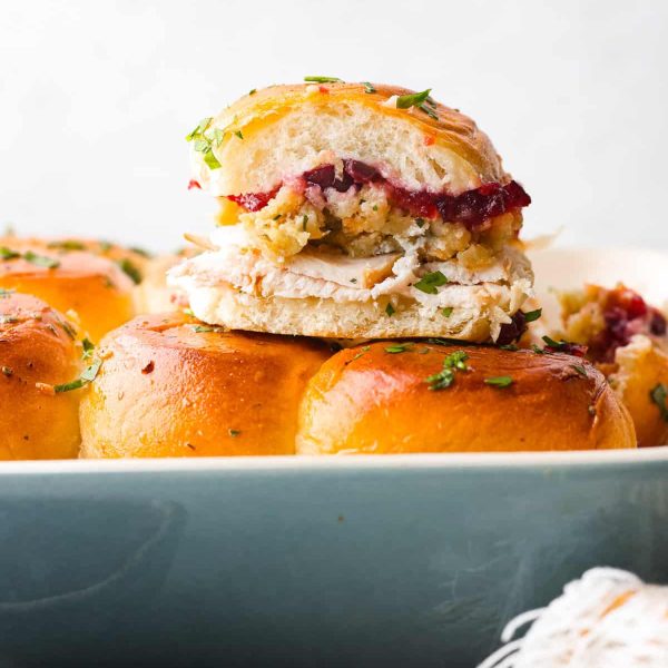 Turkey Cranberry Sliders (Thanksgiving Sliders)