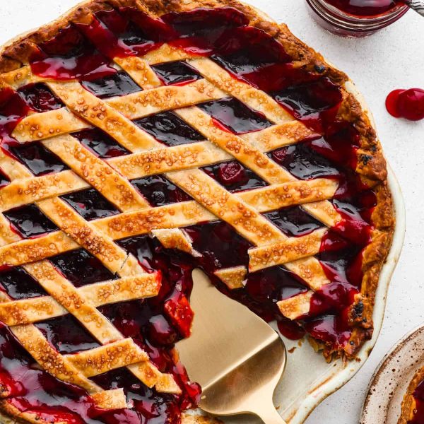 Easy Cherry Pie Recipe | The Recipe Critic