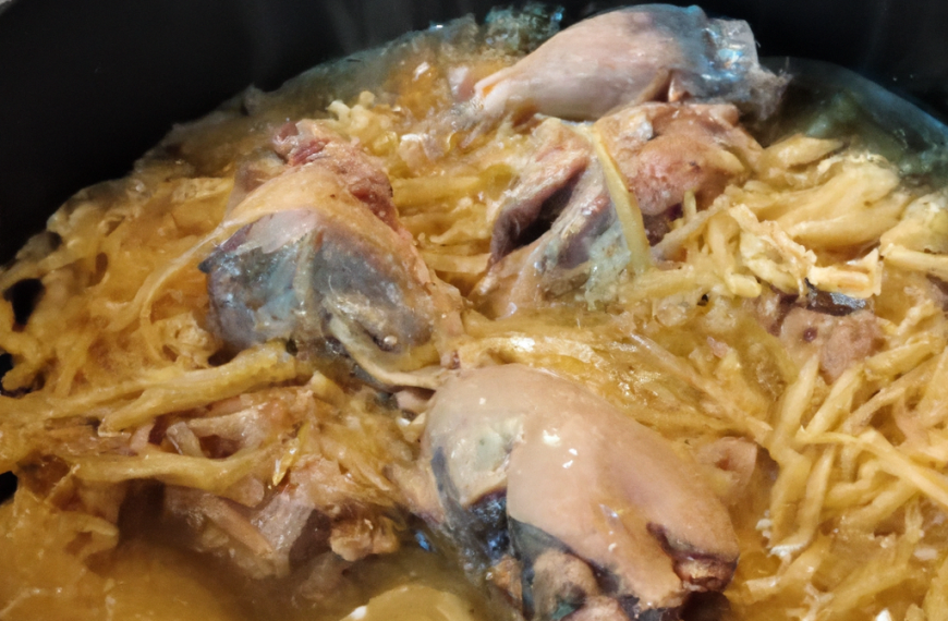 Chicken and Noodles in the Slow Cooker