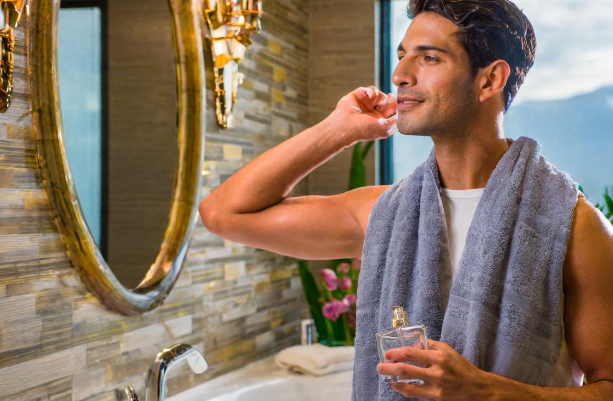 5 Reasons Why Men Should Try Unisex Fragrances (Our 7 Choices to Start)