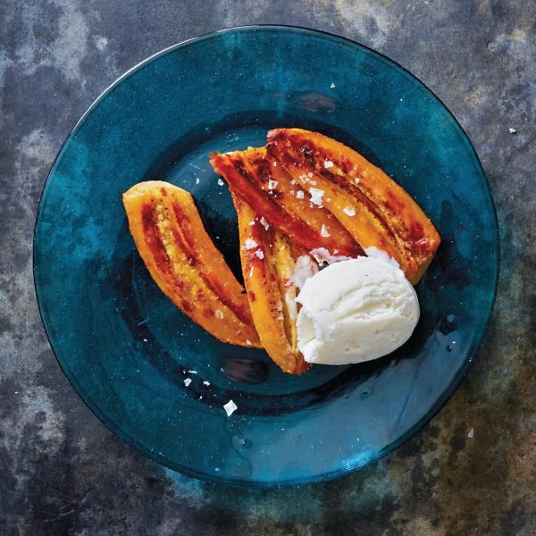 Caramelized Bananas With Ice Cream